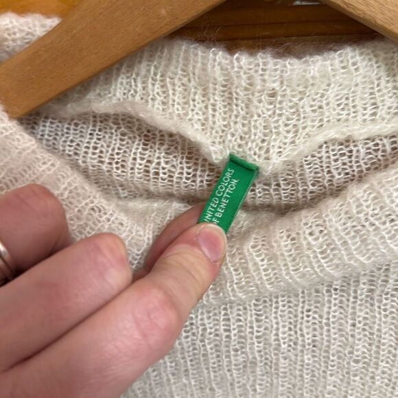 United Colors of Benneton Cream Grey Sweater Women’s Small - Picture 2 of 6